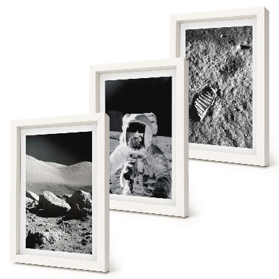 Tríptico enmarcado Fotos de la Luna con un astronauta y su huella.