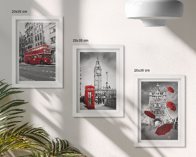 Tríptico enmarcado Acentos rojos y edificios famosos de Londres