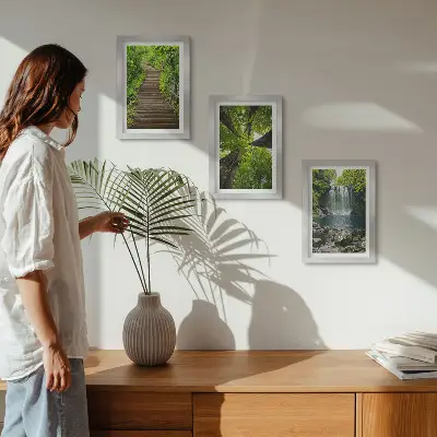 Juego de 3 cuadros decorativos con diseño de sendero forestal, cascada y vegetación verde