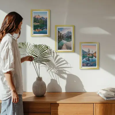 Juego de 3 cuadros decorativos con paisajes de lagos de montaña, reflejos en el agua y bosques