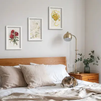 Juego de 3 cuadros decorativos con diseño de rosas rojas y flores blancas y amarillas en un jarrón