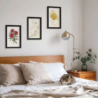 Juego de 3 cuadros decorativos con diseño de rosas rojas y flores blancas y amarillas en un jarrón