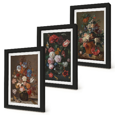 Juego de 3 cuadros decorativos Flores en jarrones, diversas composiciones vegetales de estilo vintage.