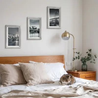 Juego de 3 cuadros decorativos con diseño de puentes y arquitectura urbana en tonos grises