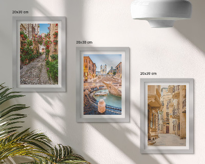 Tríptico enmarcado Calles encantadoras y fuentes en una arquitectura pintoresca.