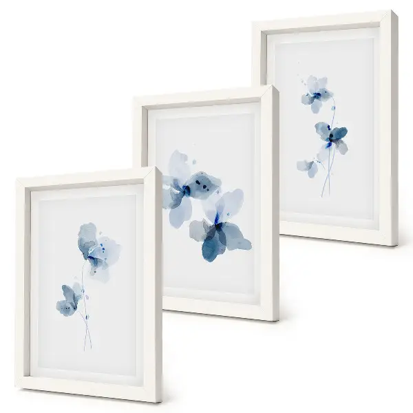 Juego de 3 cuadros decorativos flores en tonos azules sobre fondo claro