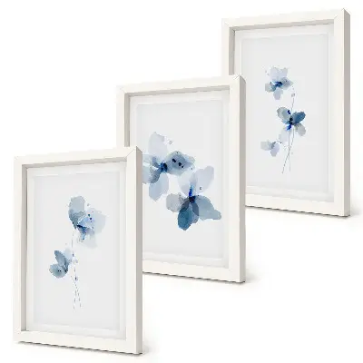 Juego de 3 cuadros decorativos flores en tonos azules sobre fondo claro