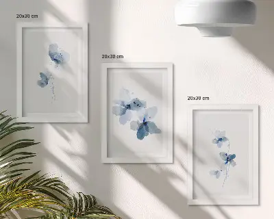 Juego de 3 cuadros decorativos flores en tonos azules sobre fondo claro