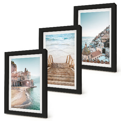 Tríptico enmarcado Vistas veraniegas en tonos pastel con arquitectura costera y playa.