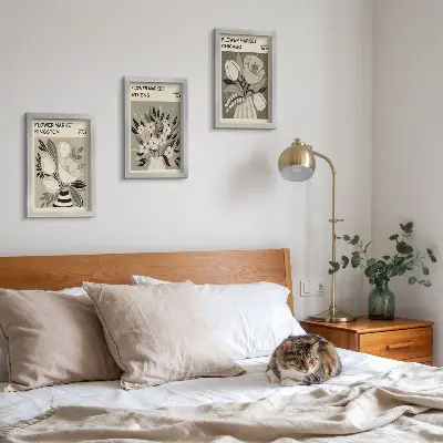 Juego de 3 cuadros decorativos con arreglos florales retro de diversas ciudades