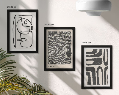 Tríptico enmarcado Diseños abstractos con líneas y texturas sobre un fondo claro.