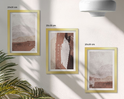 Tríptico enmarcado Diseños abstractos en tonos marrones y beige.