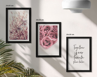 Juego de 3 cuadros decorativos Flores y ramos de rosas con una inscripción hecha a mano.