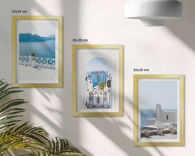 Tríptico enmarcado Vistas al mar con edificios blancos en Grecia