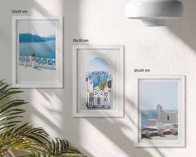 Tríptico enmarcado Vistas al mar con edificios blancos en Grecia