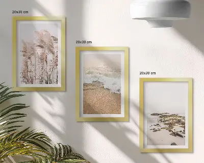 Tríptico enmarcado olas de hierba de playa y piedras costeras estilo boho