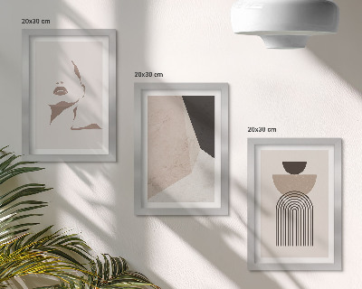 Juego de 3 cuadros decorativos Formas geométricas abstractas y el rostro de una mujer.