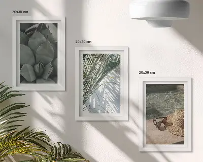 Tríptico enmarcado de plantas tropicales y motivos de vacaciones de verano