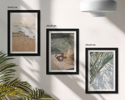 Juego de 3 cuadros decorativos Sombrero de playa y gafas de sol hojas