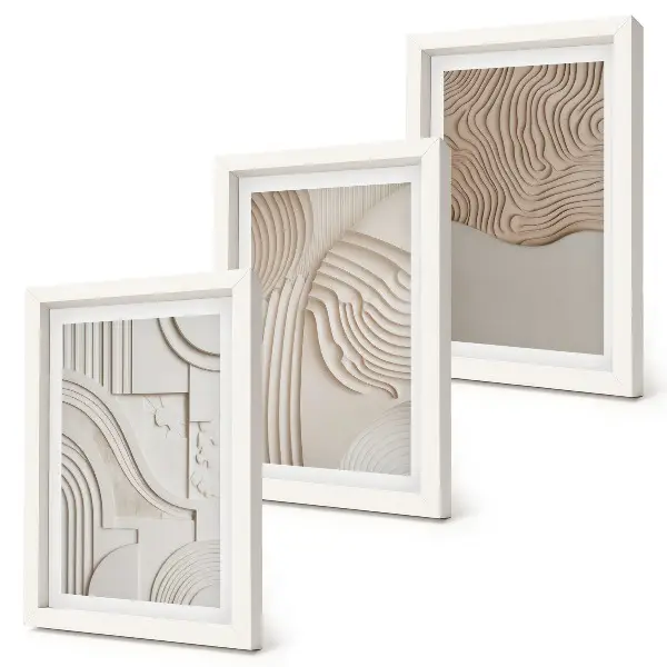 Tríptico enmarcado con diseños abstractos en tonos beige y blanco