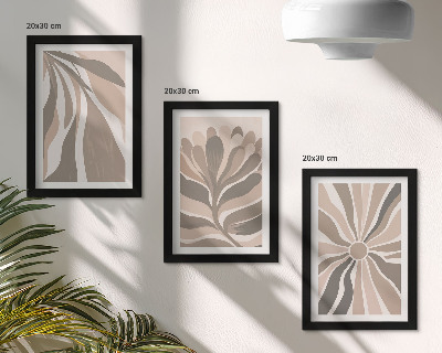 Tríptico enmarcado Diseños abstractos de plantas en tonos beige y marrón.
