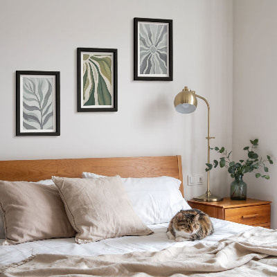 Juego de 3 cuadros decorativos Diseños vegetales en tonos verdes y grises.
