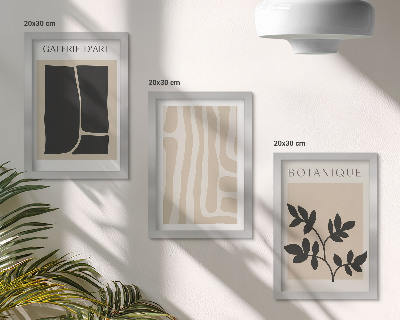 Tríptico enmarcado Formas abstractas y motivos vegetales en tonos neutros.