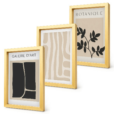 Tríptico enmarcado Formas abstractas y motivos vegetales en tonos neutros.