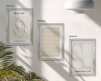 Juego de 3 cuadros decorativos Líneas y formas en tonos beige y blanco.