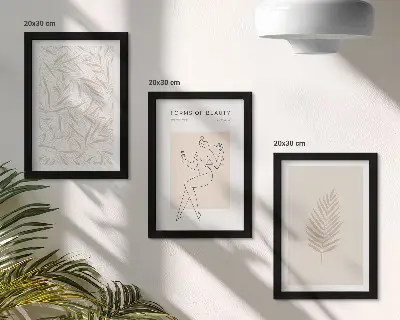 Tríptico enmarcado con motivos de diseño botánico minimalista
