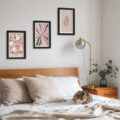 Juego de 3 cuadros decorativos con diseños florales de hojas y formas geométricas