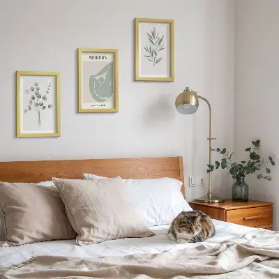 Juego de 3 cuadros decorativos con motivos vegetales en delicados tonos de verde