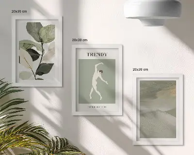 Tríptico enmarcado con diseños vegetales de siluetas y formas abstractas