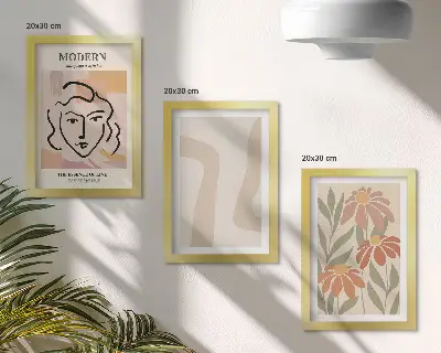 Juego de 3 cuadros decorativos con diseño de mujer en estilo moderno y estampados abstractos