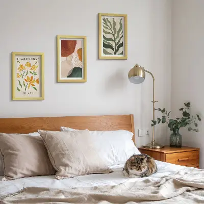 Juego de 3 cuadros decorativos con motivos florales y formas abstractas de hojas