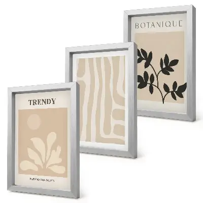 Tríptico enmarcado con elegantes estampados de plantas en tonos beige y negro