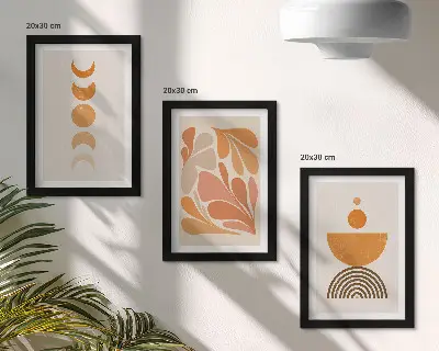 Tríptico de formas abstractas en tonos naranjas enmarcado