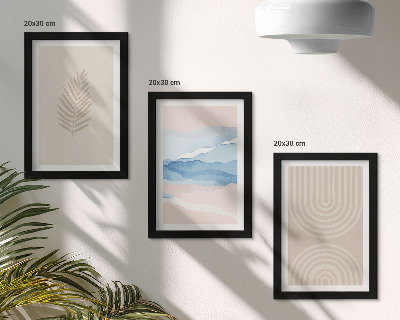 Juego de 3 cuadros decorativos Hojas y olas en tonos beige y azul.