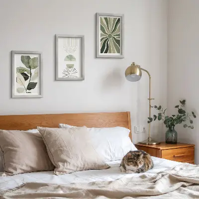 Juego de 3 cuadros decorativos con motivos vegetales y formas geométricas en verde