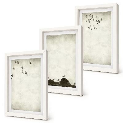 Juego de 3 cuadros decorativos Bandada de pájaros volando al estilo minimalista