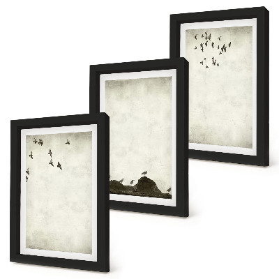 Juego de 3 cuadros decorativos Bandada de pájaros volando al estilo minimalista