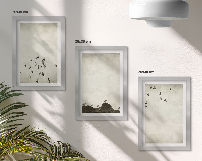 Tríptico enmarcado Pájaros en vuelo pintados al estilo minimalista.