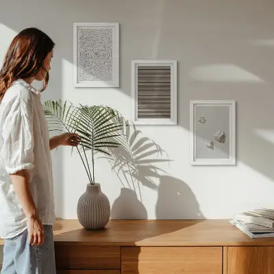 Tríptico enmarcado con motivos de texturas naturales de madera, piedras y cuerda