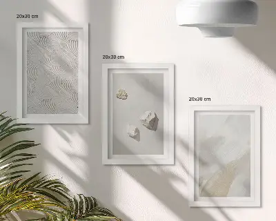 Tríptico enmarcado con diseño moderno de arena, piedras y texturas de pintura