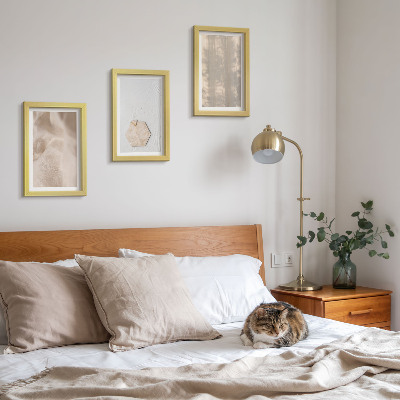 Tríptico enmarcado Texturas sutiles en un estilo bohemio natural.