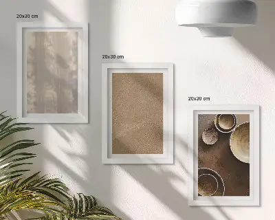 Tríptico enmarcado con diseño de estructuras y texturas en estilo minimalista