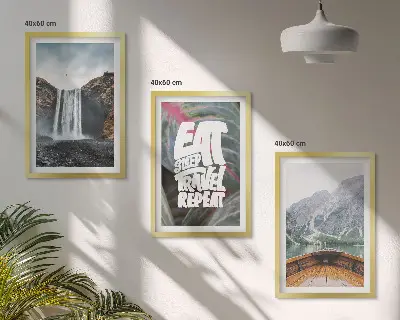 Juego de 3 cuadros paisaje de barco rodeado de cascadas y montañas