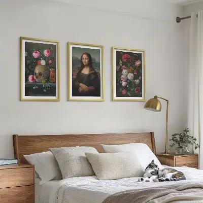 Juego de 3 cuadros con motivos de flores, retrato de calavera y Mona Lisa
