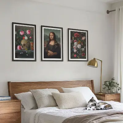 Juego de 3 cuadros con motivos de flores, retrato de calavera y Mona Lisa