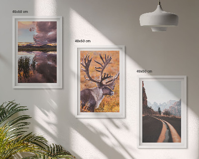 Juego de 3 cuadros Paisajes de montaña con renos